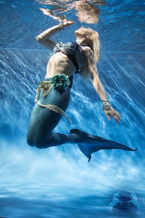 Mermaid water entertainer